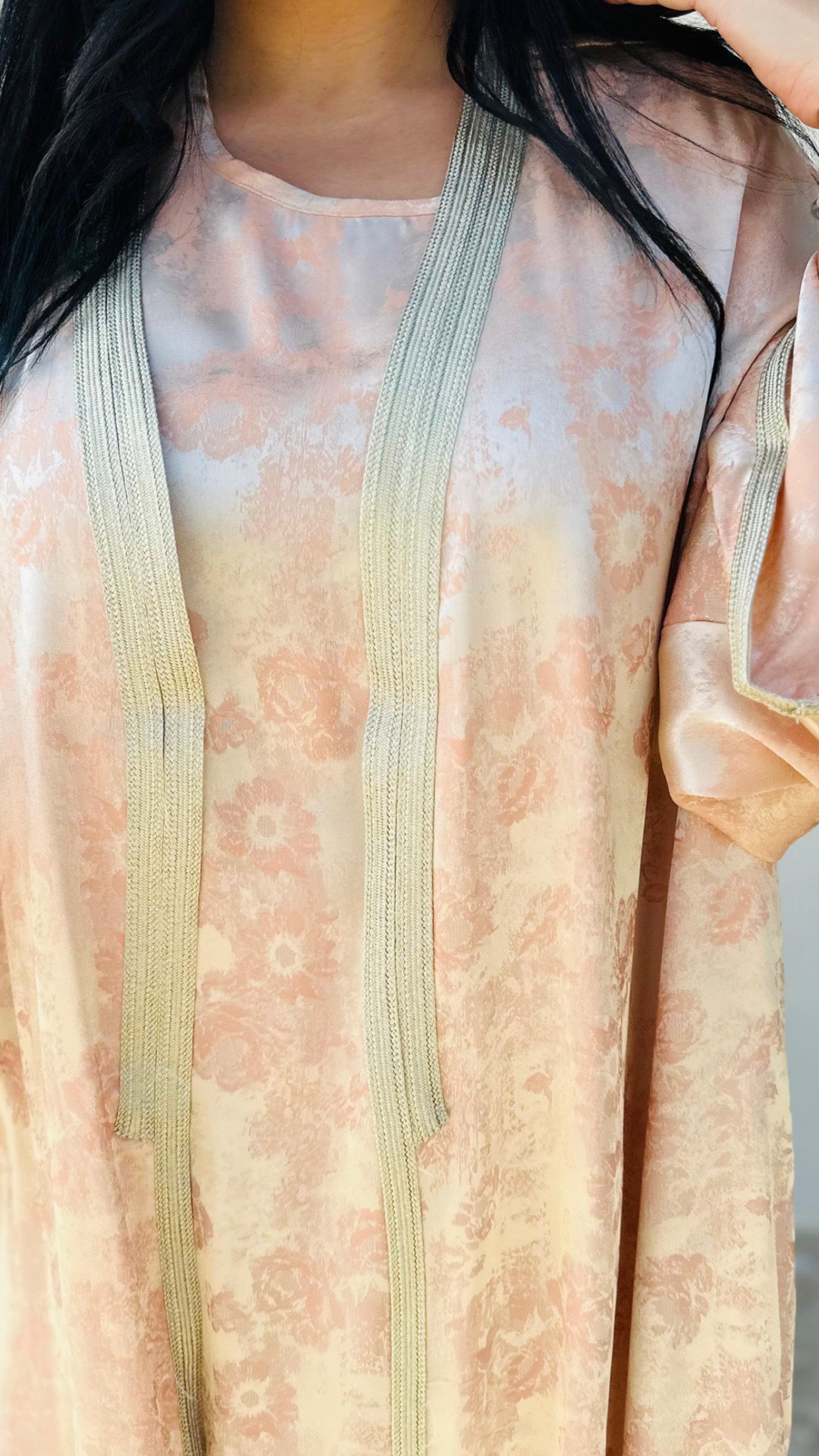 Vente Abaya Caftan Fleurie Élégance Dorée