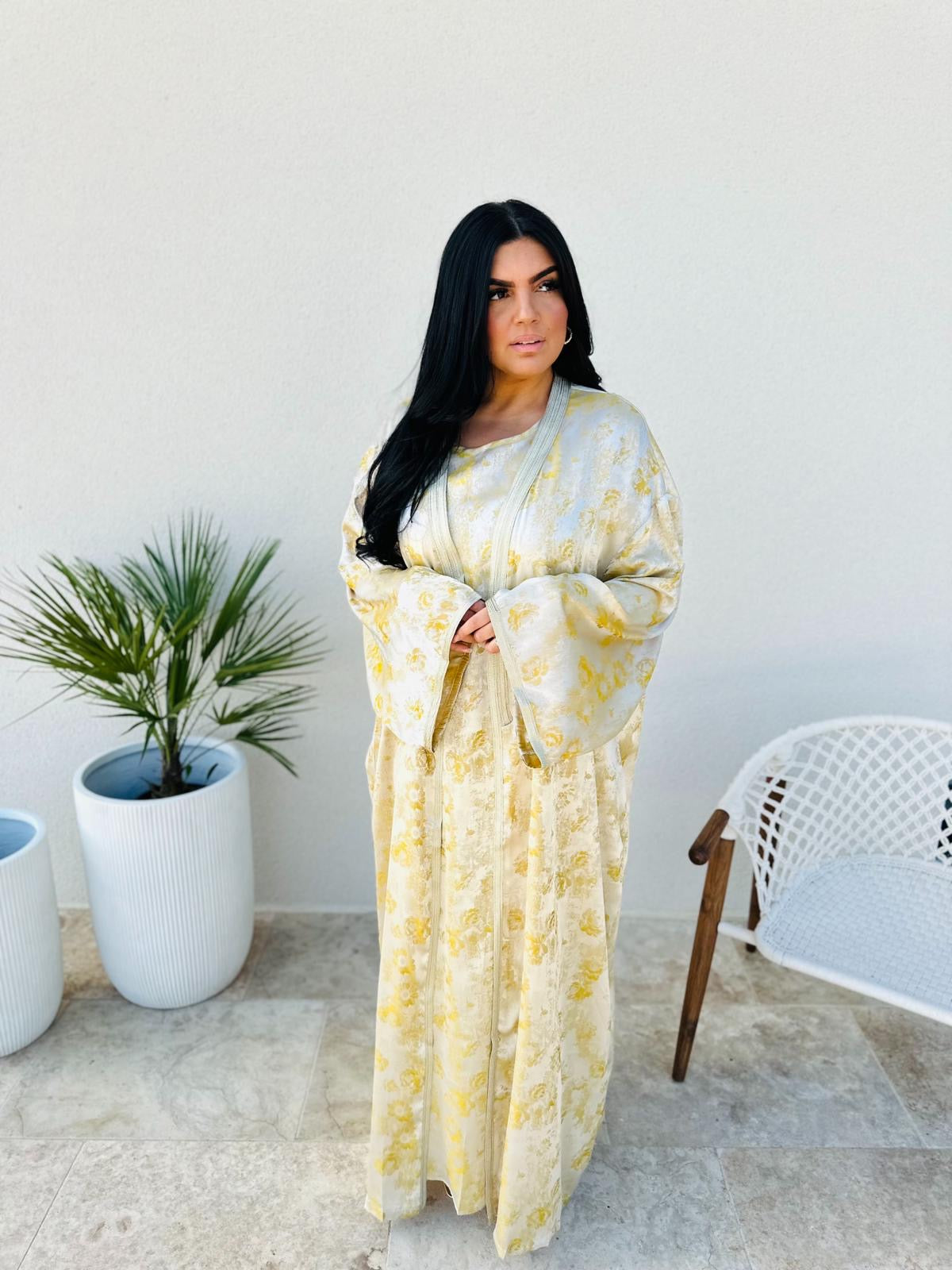 Vente Abaya Caftan Fleurie Élégance Dorée