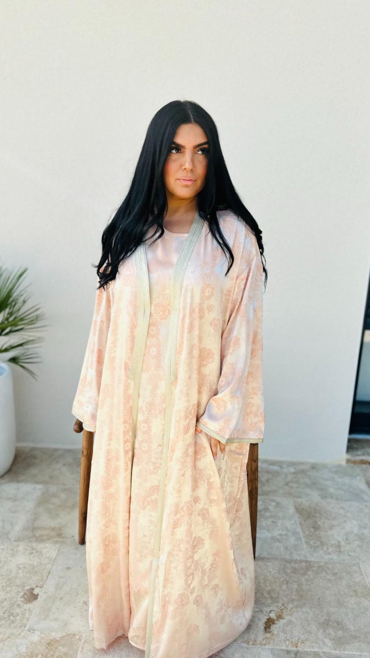 Vente Abaya Caftan Fleurie Élégance Dorée