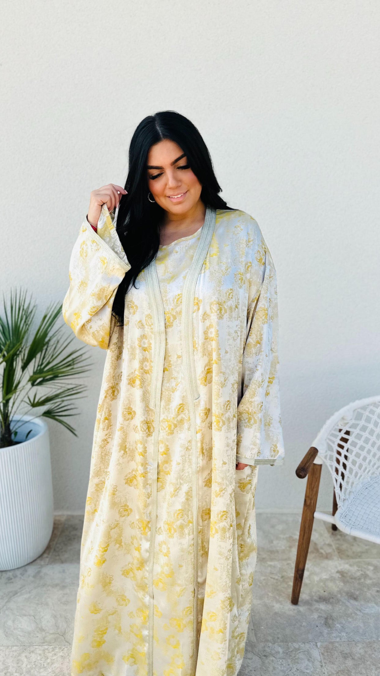 Vente Abaya Caftan Fleurie Élégance Dorée