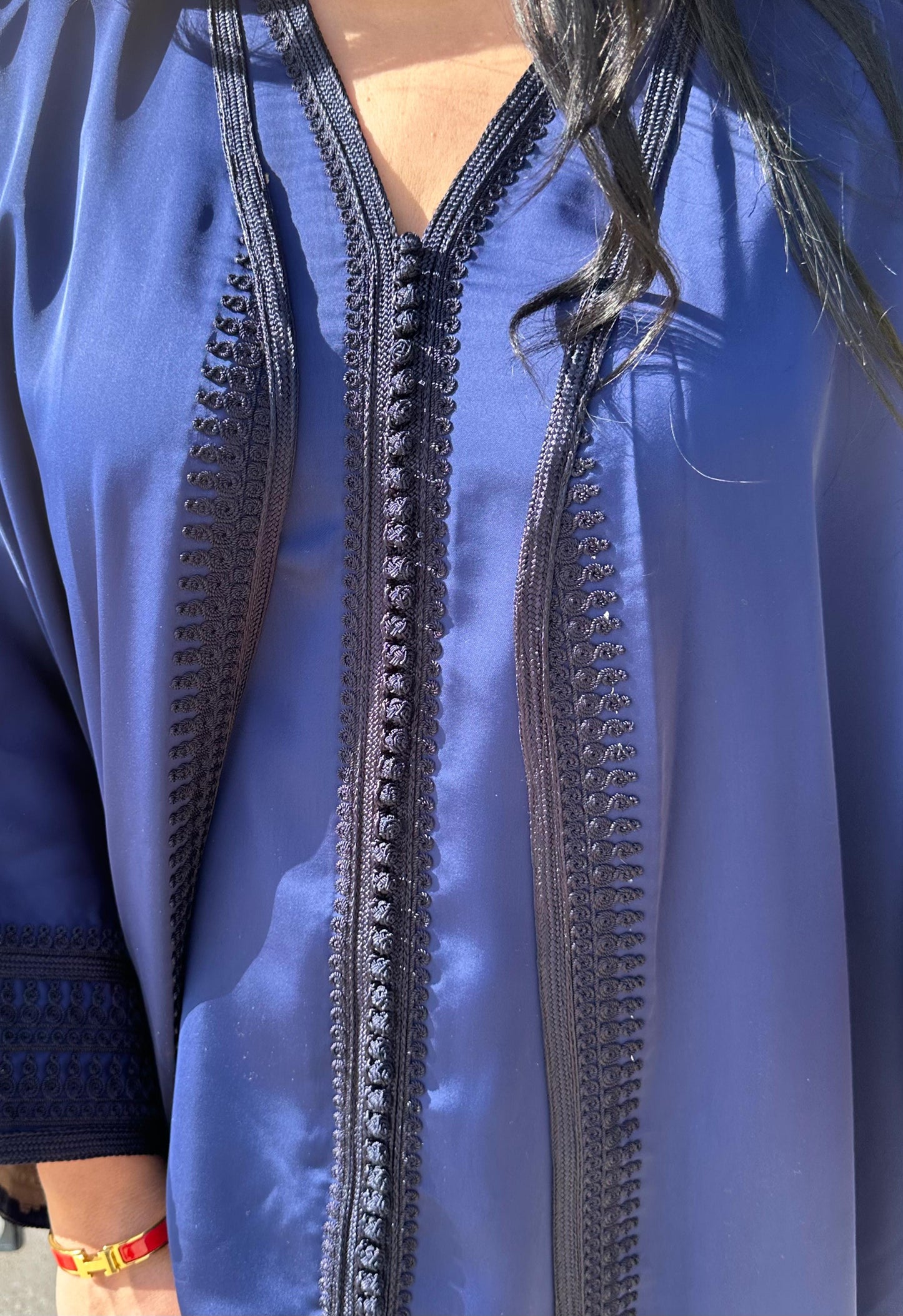 Vente Abaya longue beige satinée