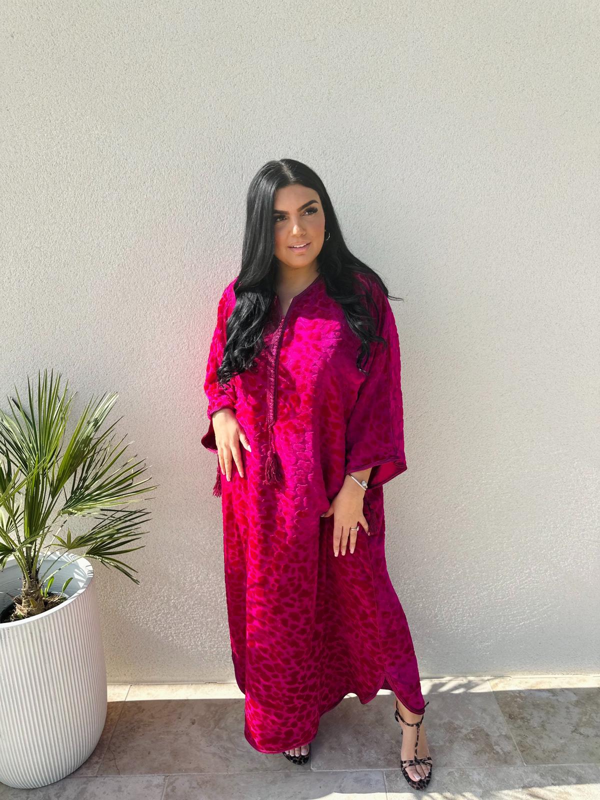 Vente robe  longue imprimé fuchsia