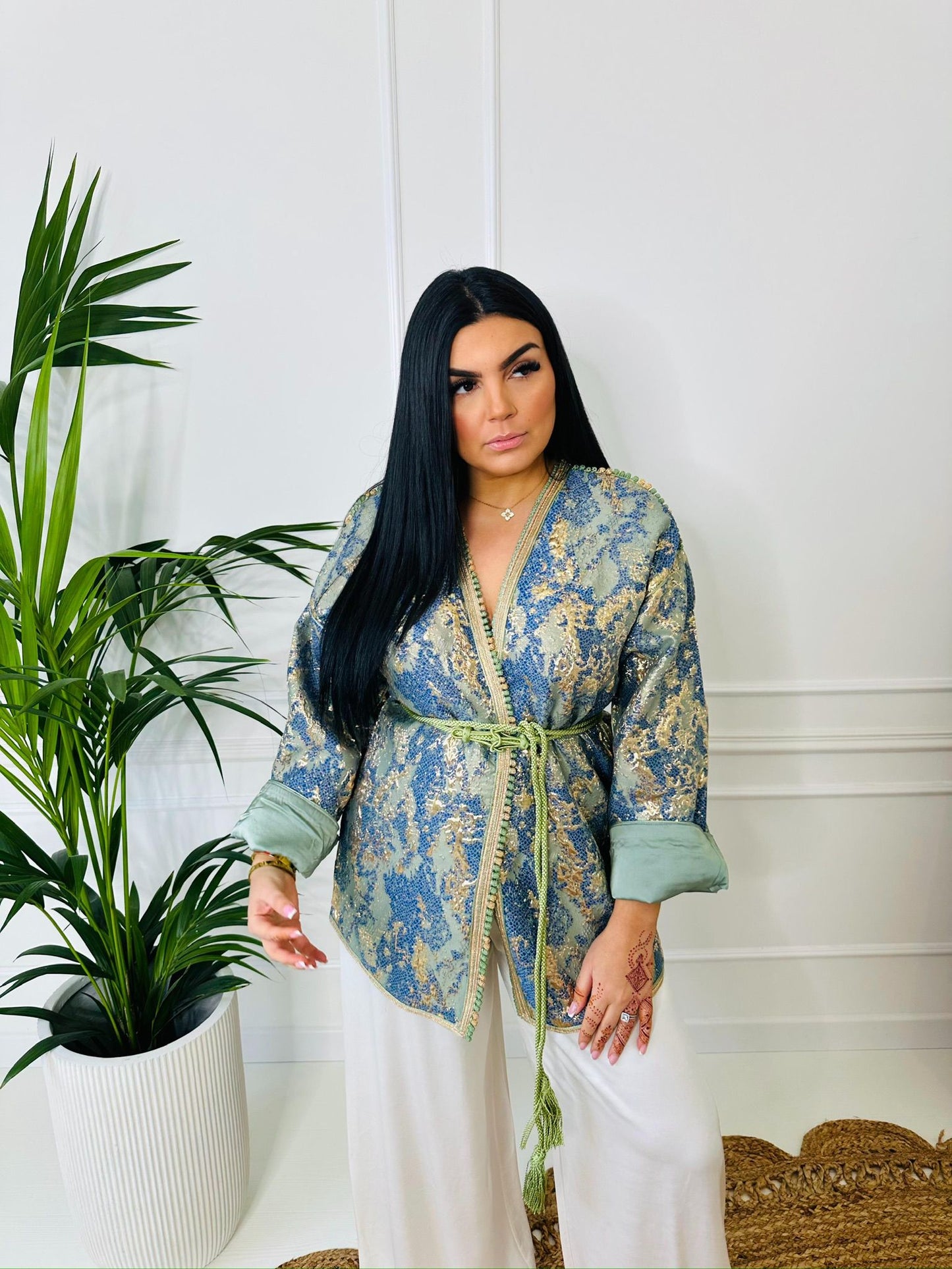 Veste brocard bleu &amp; vert sauge – Raffinement oriental