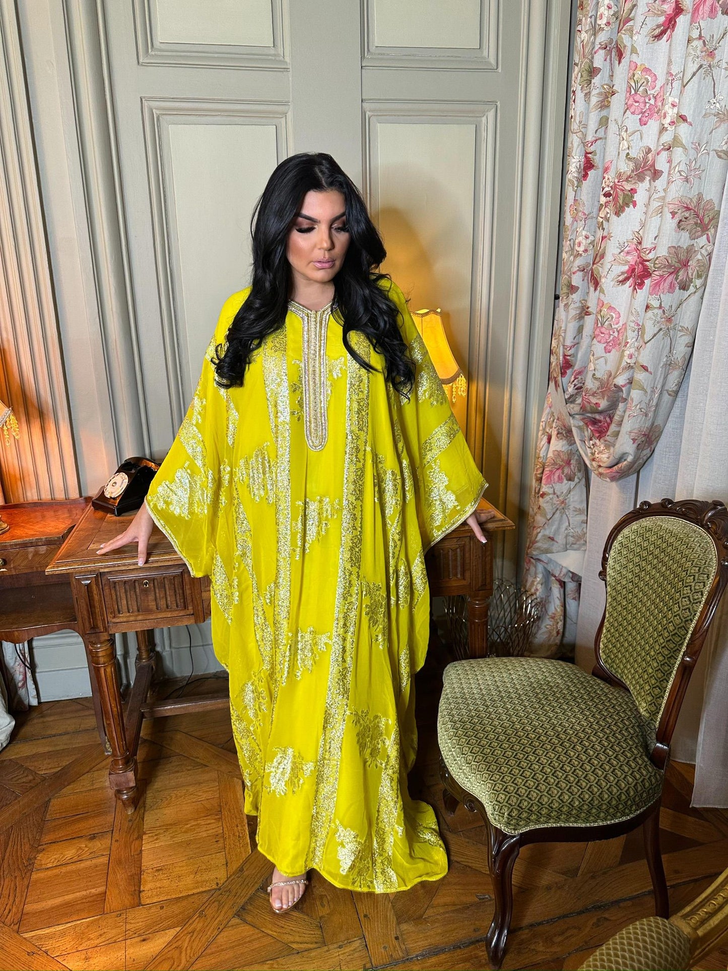 Vente abaya Fluide Brodé