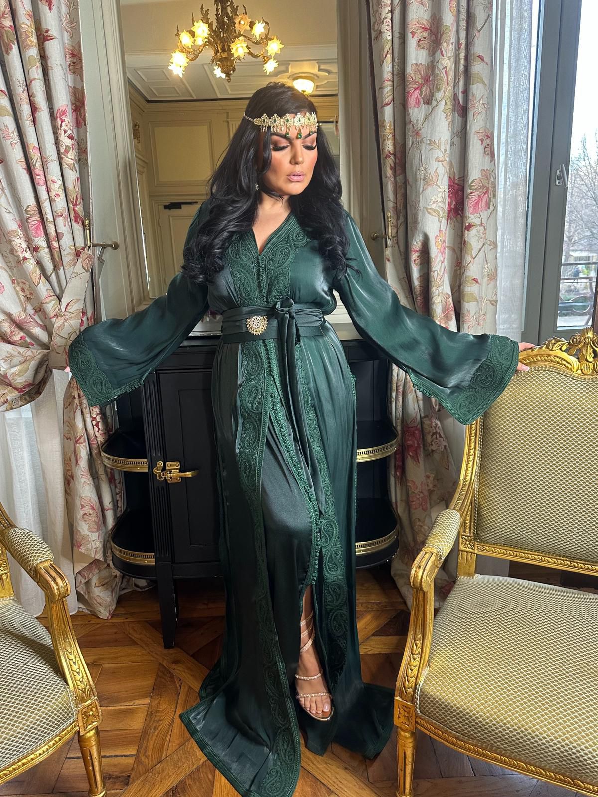 Location Takchita  organza Brodé – Édition Impériale