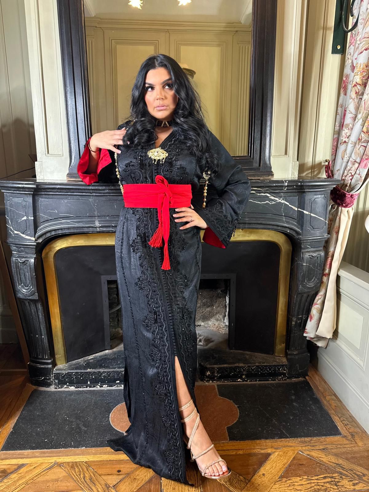 Location - Caftan “SULTANA NOIRE” – Passion Impériale